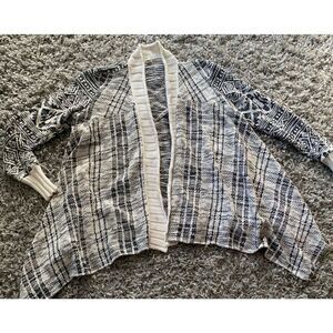 TINY ANTHROPOLOGIE Black & Tan BOHO AZTEC Open CARDIGAN WRAP SWEATER sz M